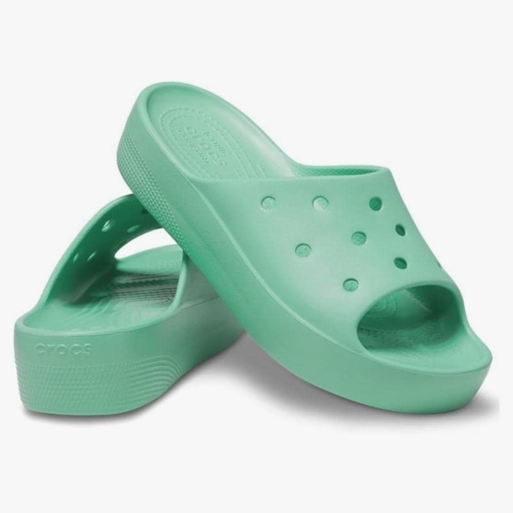 CROCS Women's Classic Croslite™ Platform Slide Sandals - W11 in Jade Stone